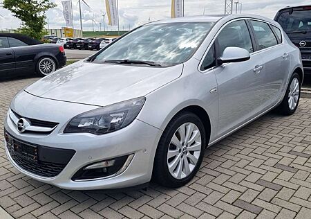 Opel Astra J 1.6 Exklusiv *NAVI/PDC/ALU/TEMPOMAT*