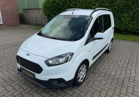 Ford Tourneo Courier TREND 1.5TDCI Navi Kamera 1.Hand