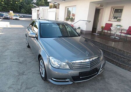 Mercedes-Benz C 180 C -Klasse Lim. CGI BlueEfficiency.