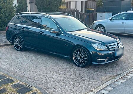 Mercedes-Benz C 250 T CDI Harmann Kardon, Allwetter AMG-Line