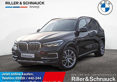 BMW X5 xDrive 30d X-Line HUD PANO AKTIVLENKUNG