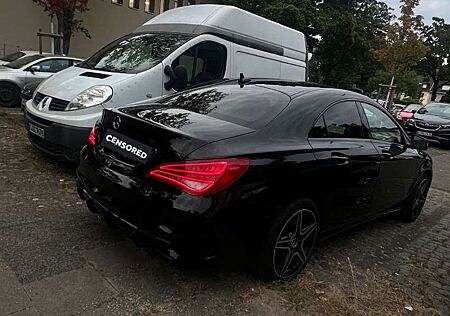 Mercedes-Benz CLA 200 AMG Line