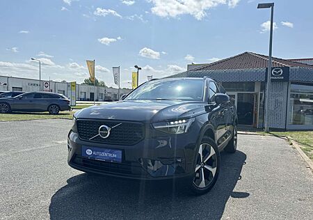 Volvo XC 40 XC40 Plus, B3 Benzin AT Dark Plus Dark LED 360°