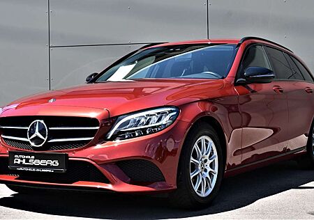 Mercedes-Benz C 220 D T 9G NIGHT-PAKET/ LED/AHK/V.COCKPIT/SPURHALTE