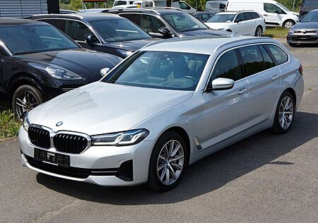 BMW 530 d xDrive *LASER*HUD*STDHZG*H/K*KAM*LEDER*LIVE