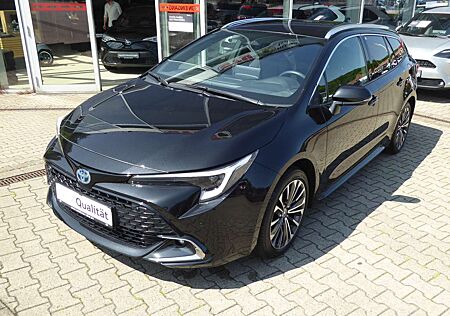 Toyota Corolla 2,0 l Hybrid Team D + Technikpaket