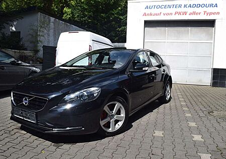 Volvo V40 You D3 GEARTRONIC ,NAVI.Xenon,TEl,PDC