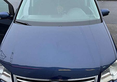 VW Touran Volkswagen Trendline