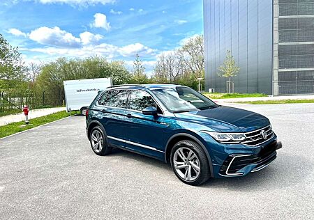 VW Tiguan Volkswagen 2.0 TDI SCR 4MOTION DSG R-Line / GARANTIE /