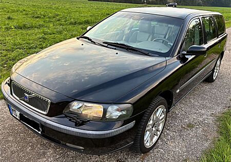 Volvo V70 T5