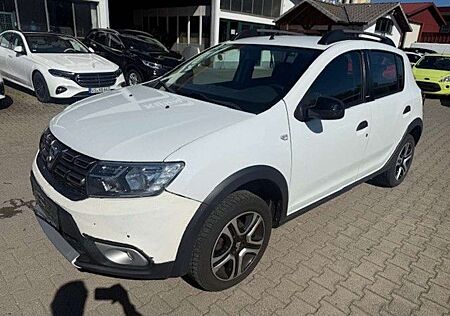 Dacia Sandero II Stepway Celebration Kamera 1Hand