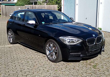 BMW 135 M135i xDrive 2.Hd. Unfallfrei Scheckheft