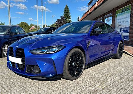 BMW M4 Coupe xDrive Competition Track Paket NP137600