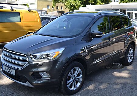 Ford Kuga Titanium Automatic Euro6