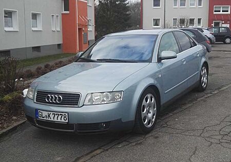 Audi A4 2.0 *Preis Urlaubsangebot- TÜV Neu!*