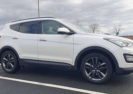 Hyundai Grand Santa Fe Grand Santa Fe 2.2 CRDI 4WD Automatik Premium