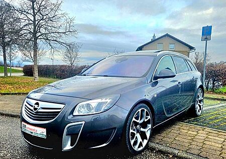 Opel Insignia OPC 4x4 *1.Hand*20"Alu*Panorama*Hu/Au neu*