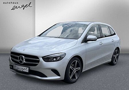 Mercedes-Benz B 180 7G-DCT Progressive,KLIMA,NAVI,LED,RFK,SH,ALU