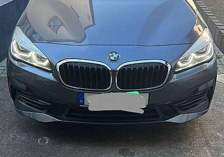 BMW 218 i Sport Line 7Sitzer