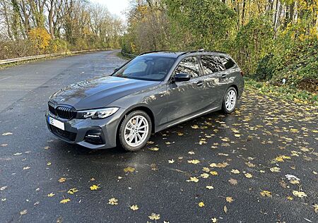 BMW 320d 320 Touring Aut. M Sport