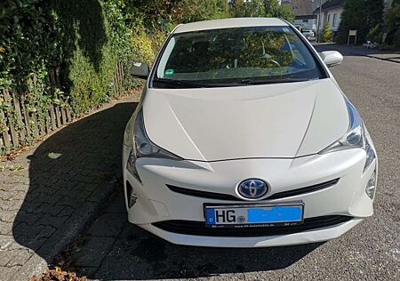 Toyota Prius +(Hybrid)+Comfort