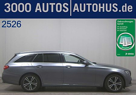 Mercedes-Benz E 220 T d 4M Avantgarde C COMAND LED Pano 360°