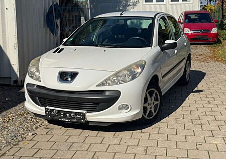 Peugeot 206 + 5-Türer + 75