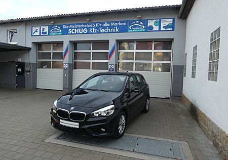 BMW 218 i Automatik Advantage