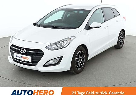 Hyundai i30 1.4 Trend blue *NAVI*TEMPO*CAM*SHZ*ALU*