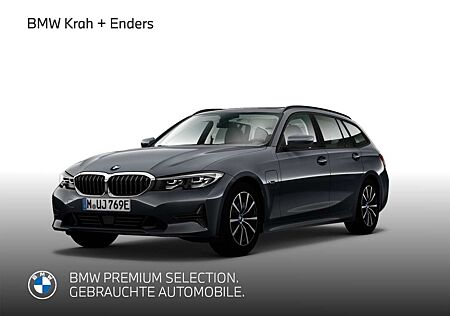 BMW 330 eTouring+Panorama+Navi+HUD+RFK+Laserlicht+DAB