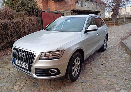 Audi Q5 2.0 TDI quattro (clean diesel) S tronic