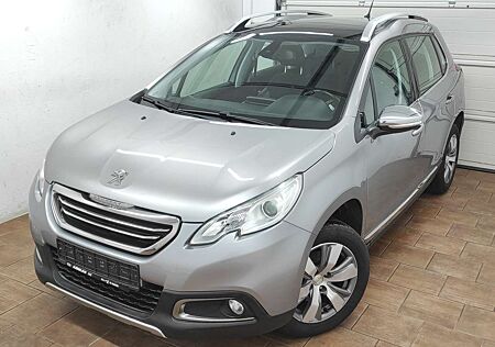 Peugeot 2008 Allure 1.2 NAVI 6-GANG KLIMAA PANORAMA EURO-6 TEMP