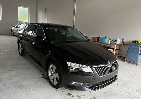 Skoda Superb 2.0 TDI Style