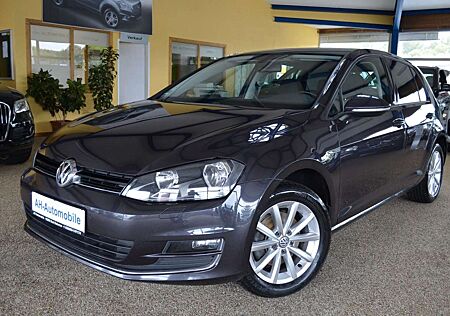 VW Golf Volkswagen VII Lim. Lounge BMT NAVIGATION / KLIMA /PDC