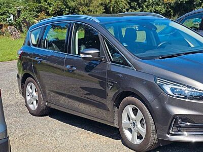 Ford S-Max S-MAX Titanium KAM NAVI ACC LED AHK DAB*LEDER*