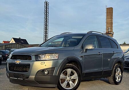 Chevrolet Captiva 2.2 D LT+/NAVI/EURO 5/ 7 SITZER