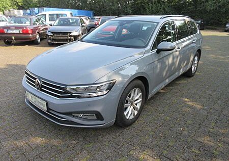 VW Passat Variant Volkswagen Business 2.0 TDI DSG NAVI AHK ACC KAMERA LED ALU A