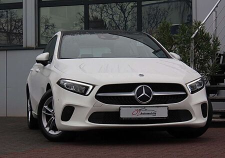 Mercedes-Benz A 180 d Autom. Panorama 360° Sitzheizung