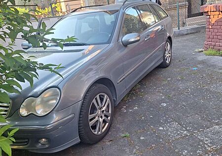 Mercedes-Benz C 180 T Kompressor Avantgarde