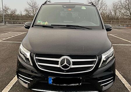 Mercedes-Benz V 250 (BlueTEC) d Avantgarde Extra Lang AMG Line Behindert gerechte