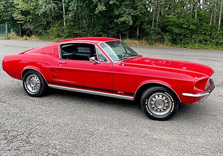 Ford Mustang Fastback 390 | S-Code | 4 Speed | TÜV 03/27