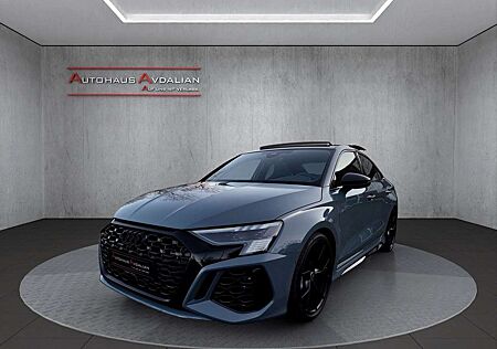 Audi RS3 Lim. 2.5 TFSI qu. PANO|KERAMIK|CARBON|B&O