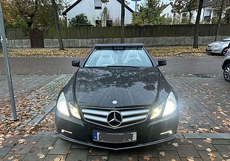 Mercedes-Benz E 220 CDI DPF Cabrio BlueEFFICIENCY 7G-TRONIC Avantgarde