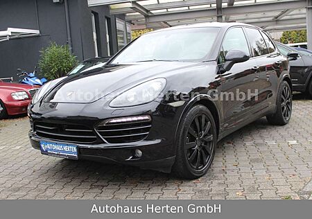 Porsche Cayenne 3.0 Diesel*SPORTDESIGN TURBO*LEDER*PANO*