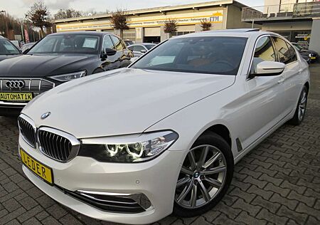BMW 520 dA Lim Luxury Line LEDER*SCHIEBEDACH*AHK*KAMERA*HK