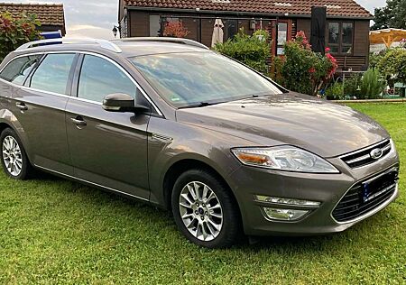 Ford Mondeo Turnier 1.6 EcoBoost Titanium Festpreis