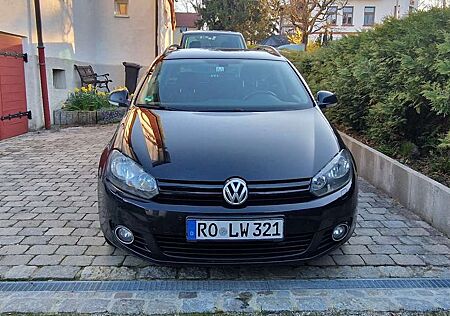 VW Golf Variant Volkswagen 1.6 TDI DPF BlueMotion Technology MATCH