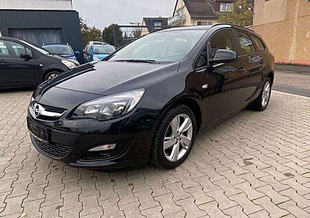 Opel Astra J Sports Tourer Style