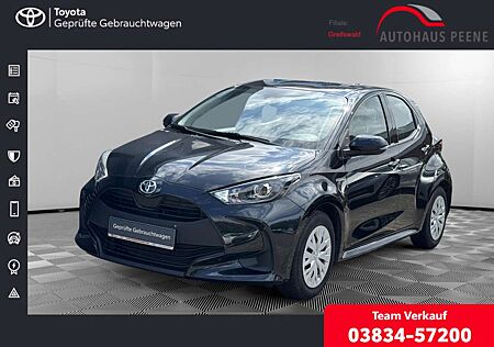 Toyota Yaris 1.5 Hybrid Business Edition