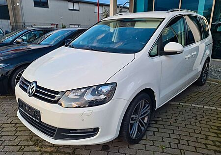 VW Sharan Volkswagen Highline BMT Bi-Xenon Navi Kamera Leder